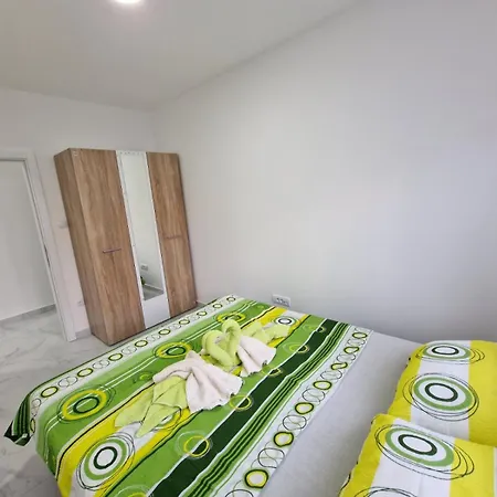 Andela&aleksa アパート *