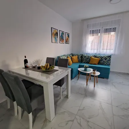 Andela&aleksa アパート